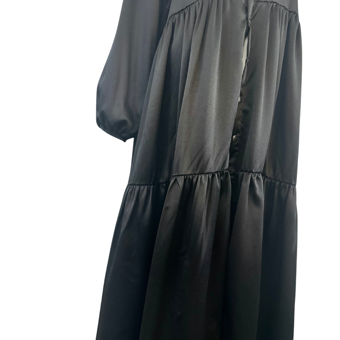 CREPE SATIN TIERED ABAYA