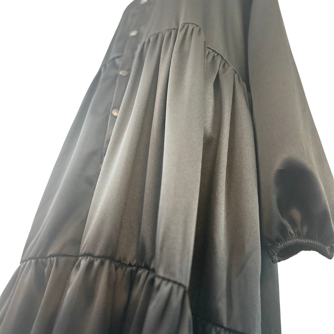 CREPE SATIN TIERED ABAYA